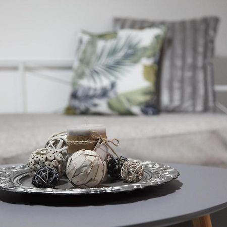 Candia Apartment Mastambás Dış mekan fotoğraf