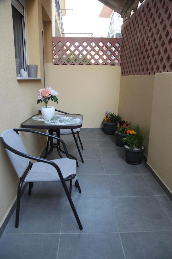 Candia Apartment Mastambás Dış mekan fotoğraf